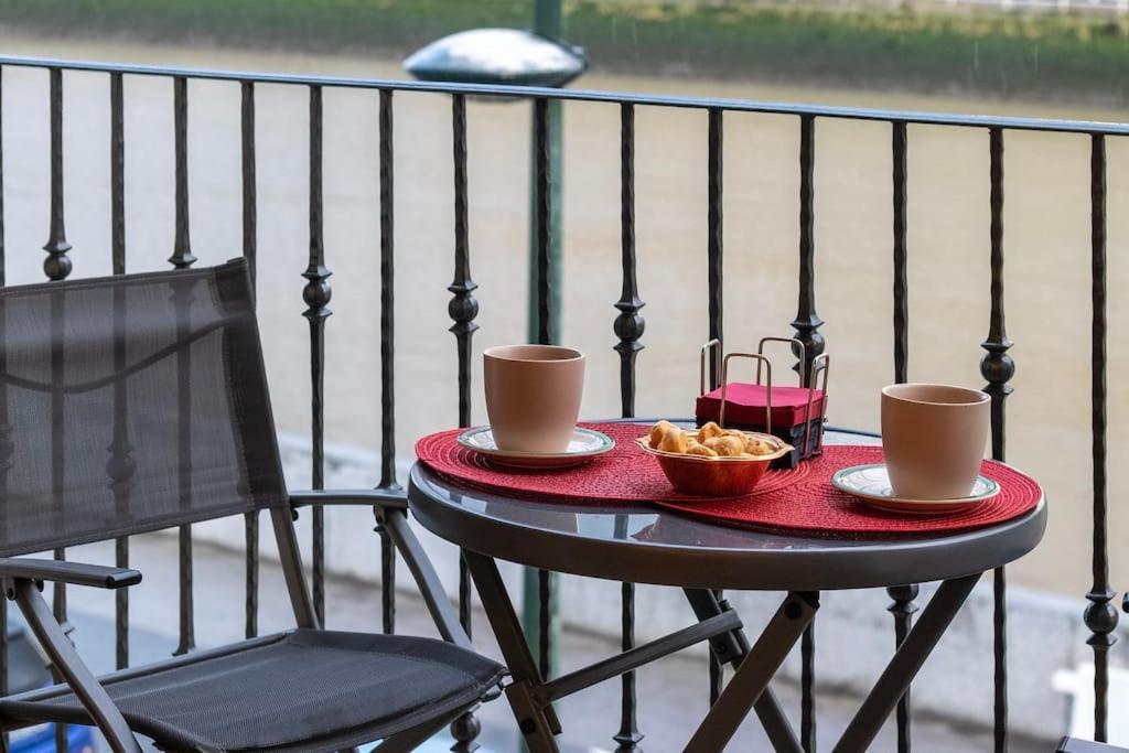 El Toison 12 Parking Gratis-6 Pax Centro Historico Apartment Bilbao Exterior photo